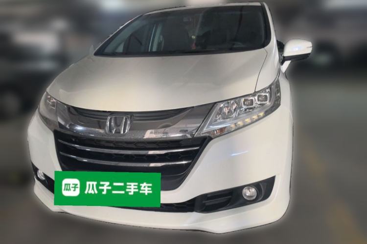 Used Honda Odyssey 2015 Updated Version 2.4L Smart Edition