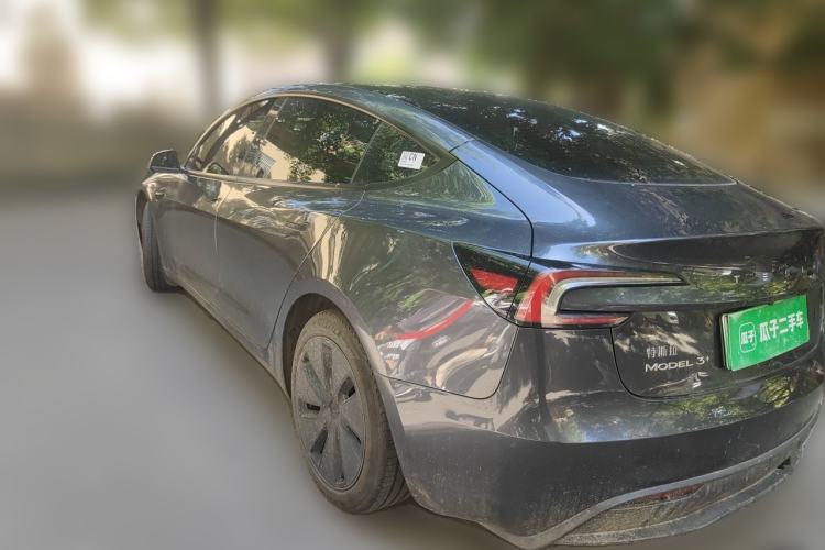 Used Tesla Model 3 2023 Long-Range All-Wheel-Drive Version