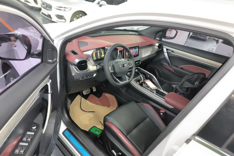 Used Geely Auto Coolray 2019 Sport Version 260T DCT Explorer China VI Standard Driver Seat