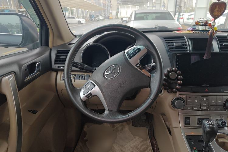 Used Toyota Highlander 2013 2.7L Two-Wheel Drive 7-Seater Zijin Edition