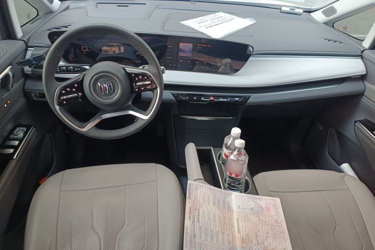 Used Buick GL8 2025 Lu Zun Deluxe Edition