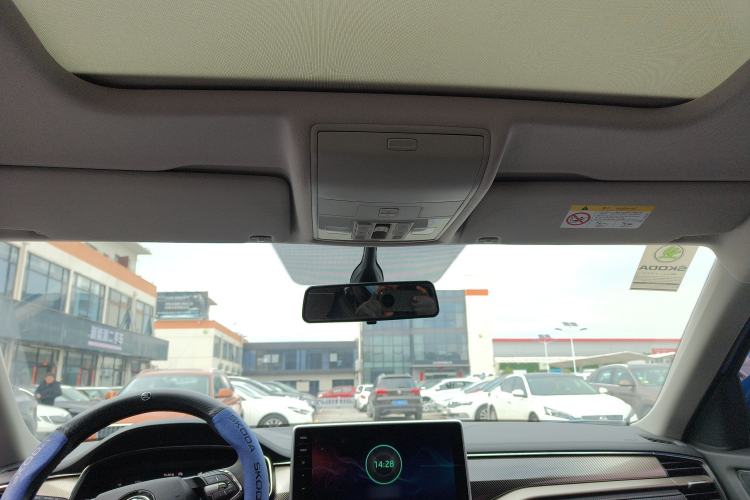 Used Skoda Kodiaq 2022 TSI330 7-Seater Two-Wheel-Drive Luxury Edition