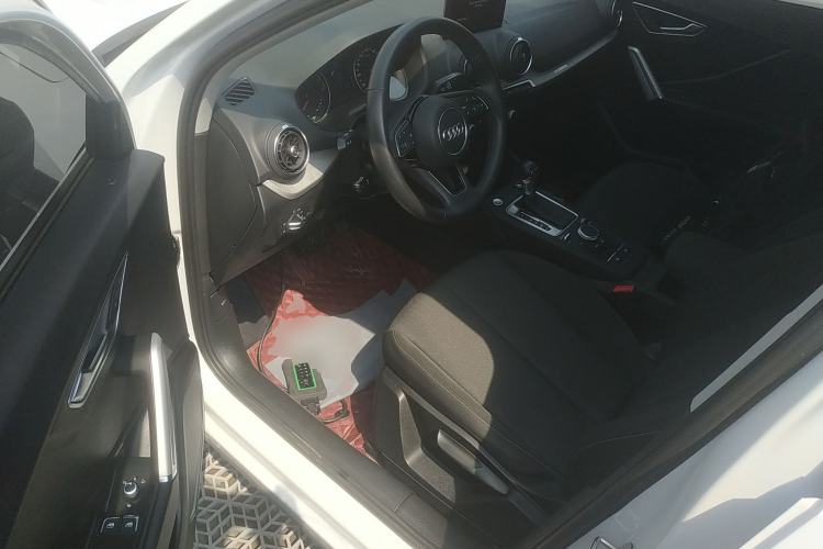 Used Audi Q2L 2021 35 TFSI Progressive Dynamic Edition Driver Seat