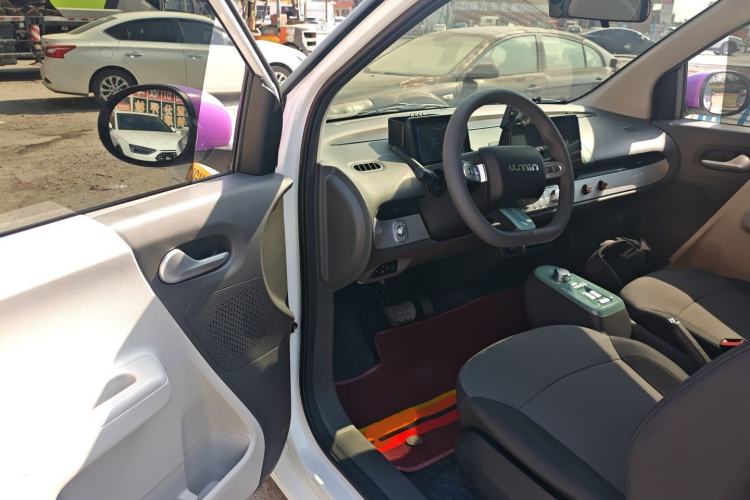 Used CHANGAN NEVO Lumin 2025 205km Refreshing Edition
