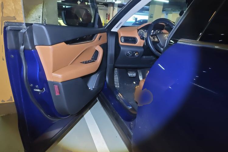 Used Maserati Levante 2021 3.0T Standard Edition Driver Seat