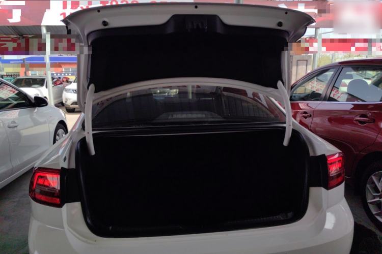 Used Volkswagen Lamando 2019 280TSI DSG Comfort Edition China V Standard Trunk