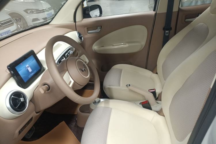Used Wuling Hongguang MINIEV 2025 Four-Door Version Advanced Edition Left Front Seat