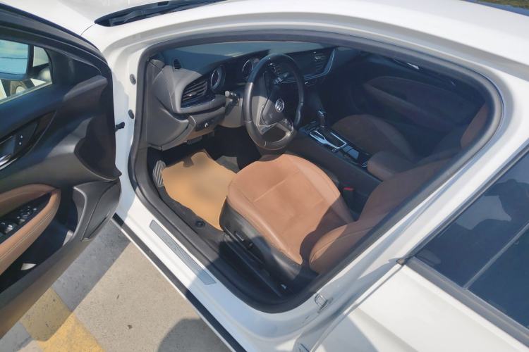 Used Buick Regal 2019 20T Elite Version China VI Standard Driver Seat