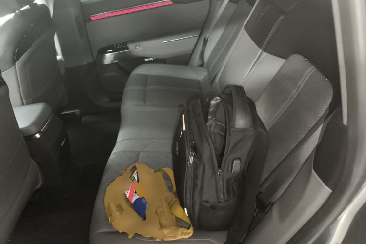 Used Zeekr 7X 2025 75 kWh Rear-Wheel Drive Intelligent Driving Version Left Rear Seat