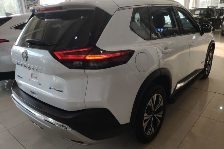 Used Nissan X-Trail 2023 e-POWER Ultra-Hybrid Dual-Motor All-Wheel-Drive Luxury Edition Rear Right 45 Deg