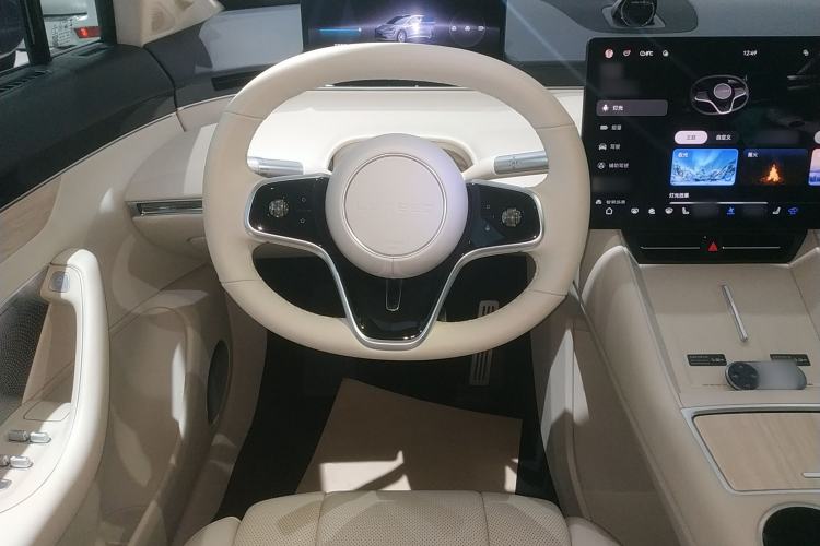 Used Hima Luxeed R7 2025 Range-Extended Version 251 km Max