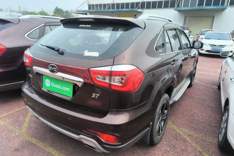 Used BYD S7 2016 2.0T Automatic Prestige Plus
