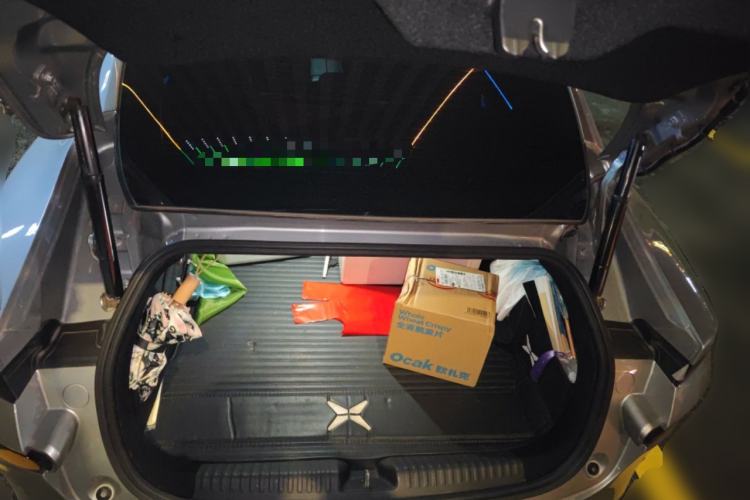 Used XPeng P7 2022 586G Trunk