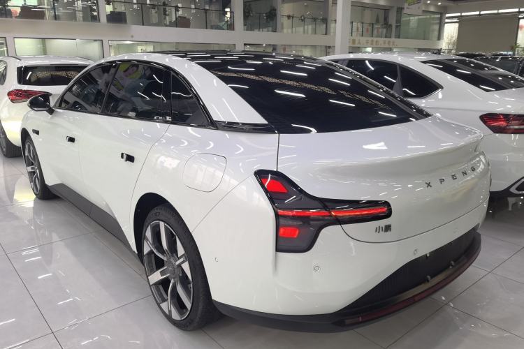 Used XPeng MONA M03 2025 620 Ultra-Long Range Plus Exterior 2