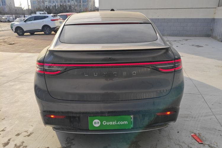 Used Hima Luxeed R7 2024 All-Electric 736 km Ultra
