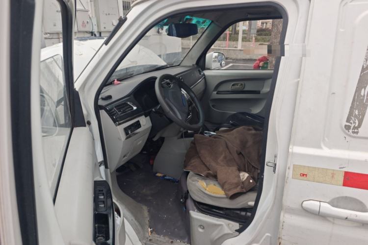 Used Shenzhou DST 5 2020 Pure Electric Van Left Front Seat