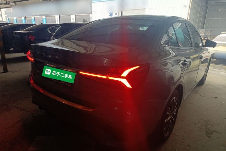 Used Roewe i5 2021 1.5L CVT Starry Edition
