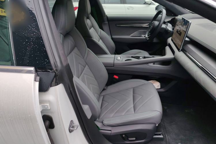 Used Zeekr 001 2023 WE Edition 100 kWh