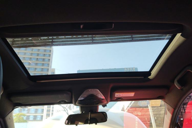 Used Toyota IZOA 2018 2.0L Yichi Version China VI Standard