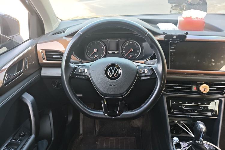 Used Volkswagen Tharu 2021 280TSI Two-Wheel-Drive Luxury Plus Edition Steering Wheel