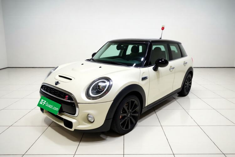 Used MINI 2019 2.0T COOPER S Classic Edition Five-Door Model