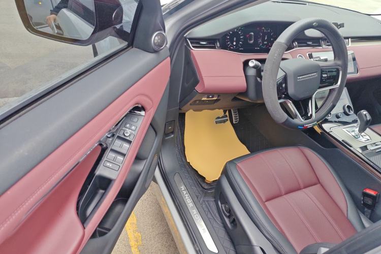 Used Land Rover Range Evoque 2021 Range Rover L 249 PS R-Dynamic SE Luxury Edition Driver Seat