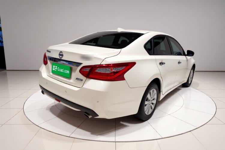 Used Nissan Teana 2018 2.0L XL Smart Upgrade Edition Exterior 5