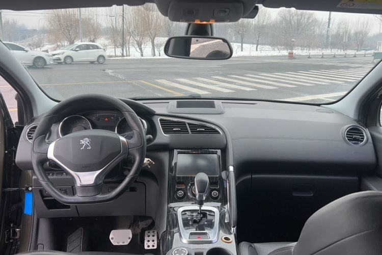 Used Peugeot 3008 2015 1.6THP Automatic Prestige Edition Interior 2