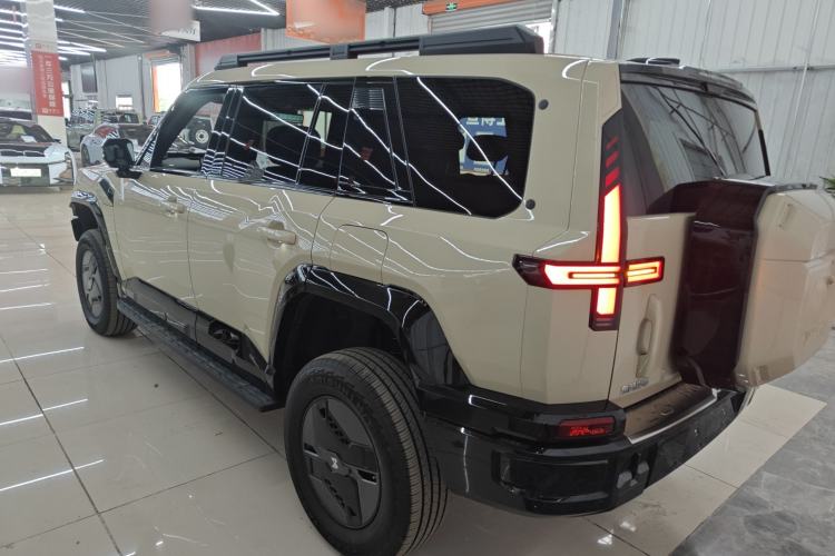 Used Brave warrior M817 2025 Model, Hero Exterior 2