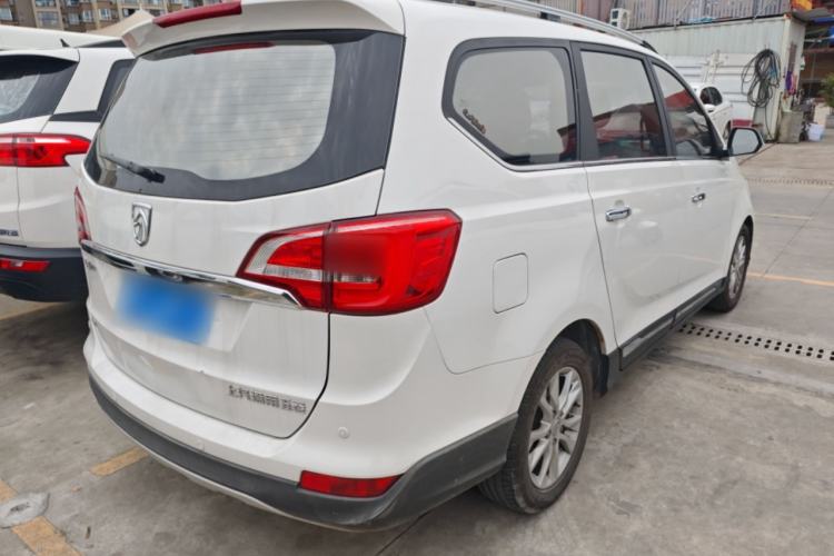 Used Baojun 730 2016 1.5T Manual Comfort Version 7 Seats