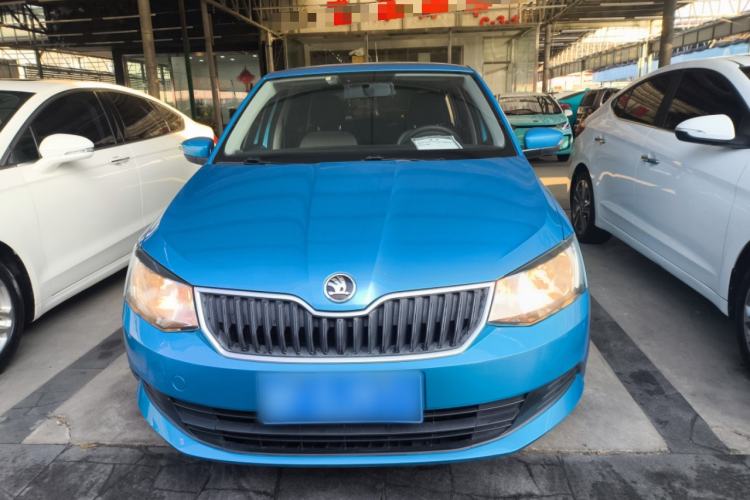 Used Skoda Fabia 2015 1.4L Manual Front-Wheel Drive Model