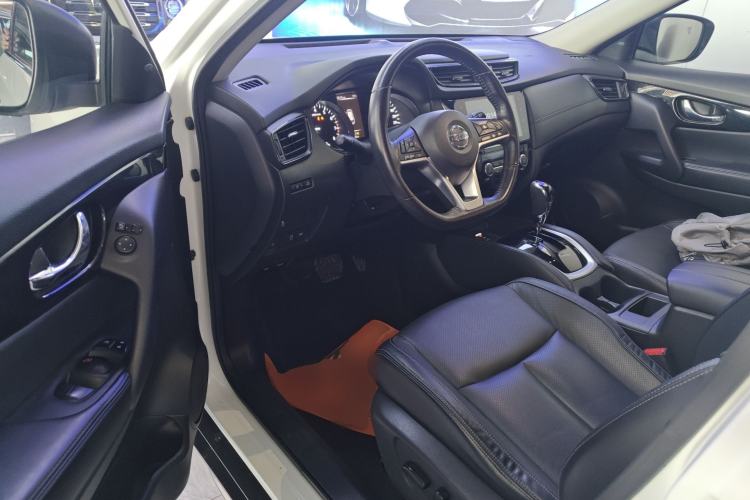 Used Nissan X-Trail 2019 2.0L CVT Smart Connect Comfort Edition 2WD