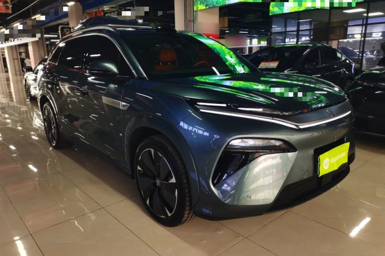 Used BYD Tang L 2025 DM 175KM Drone Player Edition