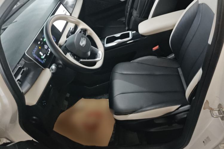 Used Geometry E Firefly 2024 401 km Fluorescent
