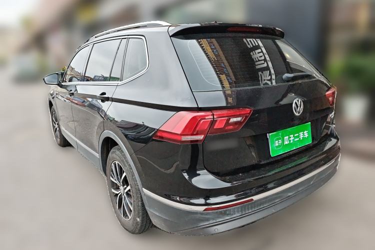 Used Volkswagen Tiguan L 2017 330TSI Automatic Two-Wheel Drive Luxury Edition
