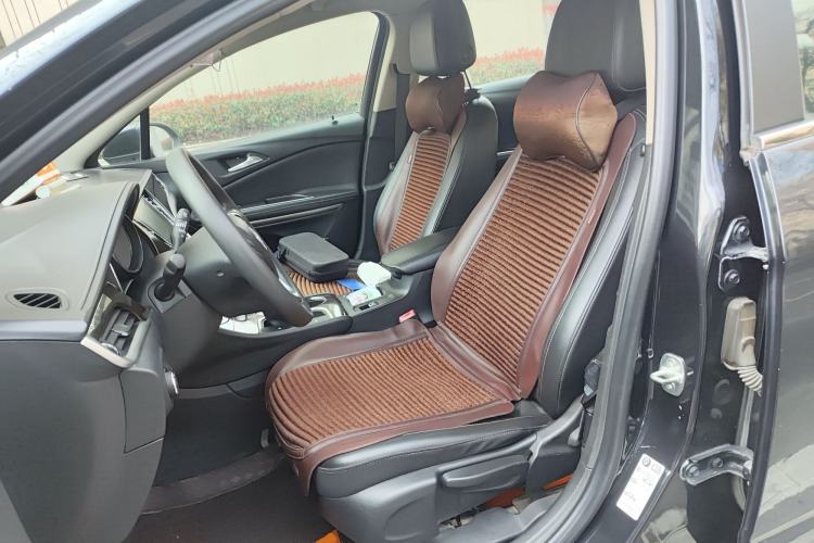 Used Buick Verano 2018 Sedan 20T Dual-Clutch Leading Model Left Front Seat