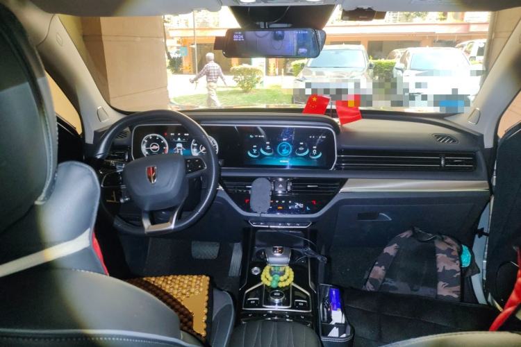 Used Hongqi HS5 2022 Facelifted Version 2.0T Smart Connect Flagship All-Wheel-Drive Edition

