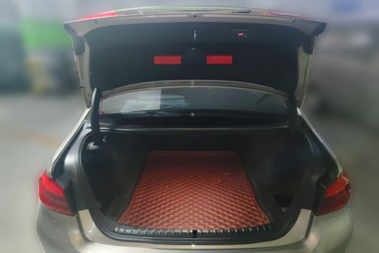 Used BMW 5 Series 2020 525Li Luxury Package
