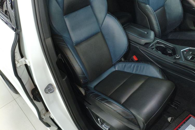 Used Lynk & Co 05 2020 2.0TD Two-Wheel Drive Shine Halo
