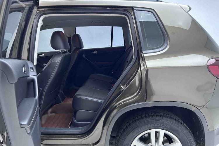 Used Volkswagen Tiguan L 2016 300TSI Automatic Two-Wheel Drive Trend Edition