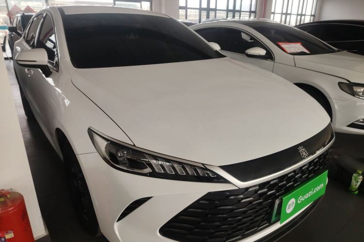 Used BYD Qin PLUS 2025 DM-i Smart Drive 55KM Leading Model
