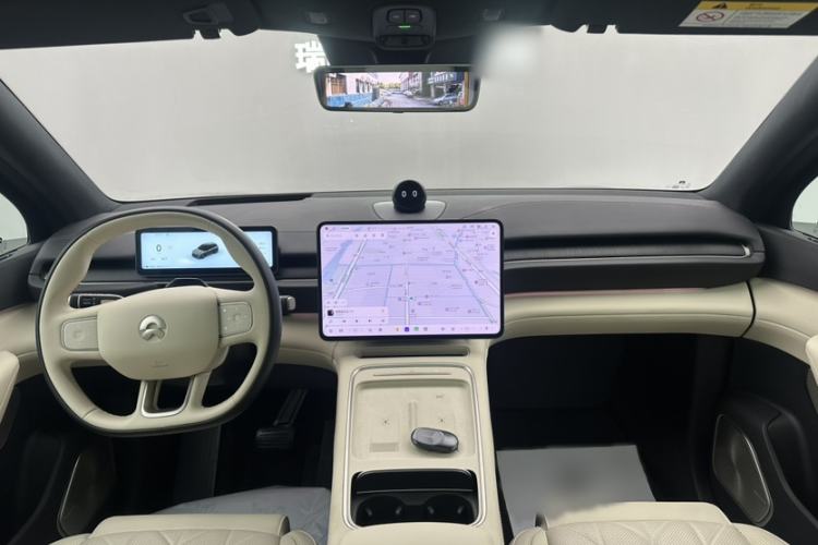 Used Nio ES6 2025 75 kWh Interior 4