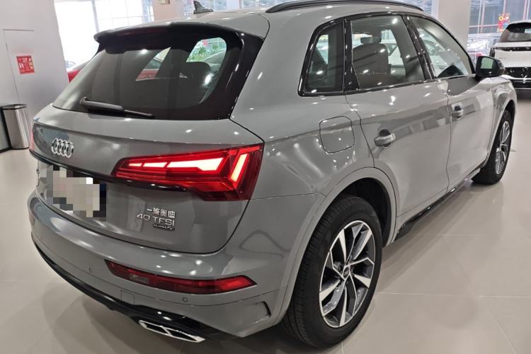 Used Audi Q5L 2025 quattro 45th Anniversary Edition 40 TFSI Luxury Dynamic Model
