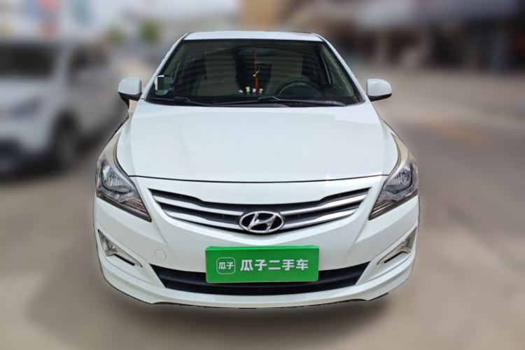 Used Hyundai Verna (older generation) 2014 1.4L Manual Smart GLS Trim Front