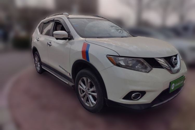 Used Nissan X-Trail 2015 2.0L CVT Comfort MAX Edition 2WD