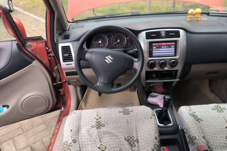 Used Suzuki Liana 2012 Hatchback 1.4 VVT Manual Comfort Model