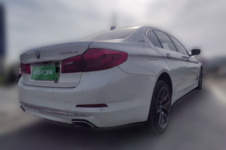 Used BMW 5 Series New Energy 2018 530Le Luxury Package Rear Right 45 Deg