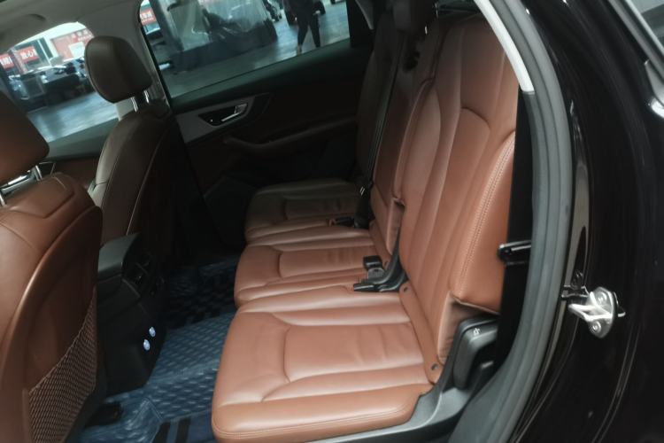 Used Audi Q7 2018 45 TFSI Technology Edition
