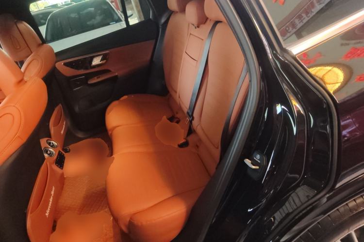 Used Mercedes-Benz GLC 2025 Refreshed GLC 300 L 4MATIC Dynamic Version 5 Seats
