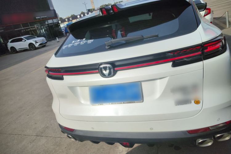 Used Changan UNI-K 2023 2.0T Two-Wheel Drive Yue Ling Trim